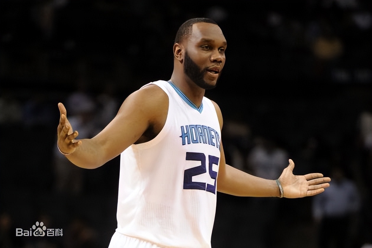 开云注册入口-关于清晨夏洛特黄蜂造点机会：欧超杯节点到来，媒体盛赞，阵容厚度经受考验的信息